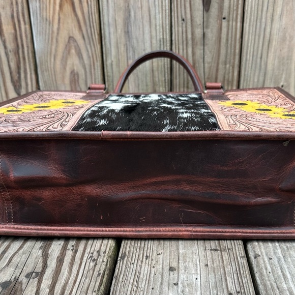 🌻GENUINE TOOLED LEATHER COWHIDE SUNFLOWER LAPTOP BAG PURSE w/ BELT STRAP🌻SALE! 😃 - Picture 11 of 11